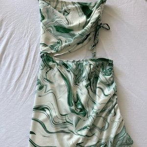 Princess Polly Green Dress/One-Piece Set - Size 2 - WORN ONCE
